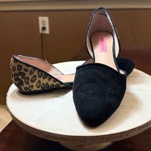 Betsey Johnson Black & Cheetah Hair Calf D'Orsay Slip-On Flats sz 8 Whimsy Chic